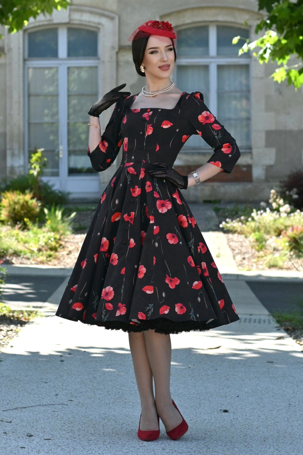 281216-Hearts-Roses-54542-Dress-Swing-Black-Red-Poppy-251007-005MW-full