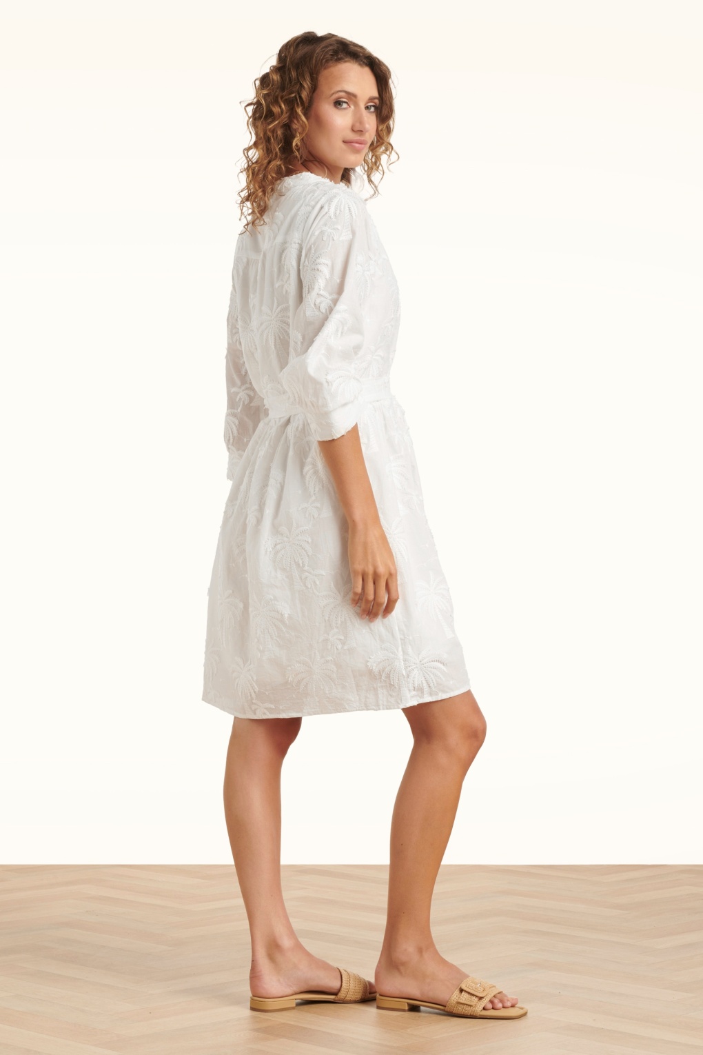 287759-Smashed-Lemon-55329-Dress-A-Line-White-Palm-250605-002-full